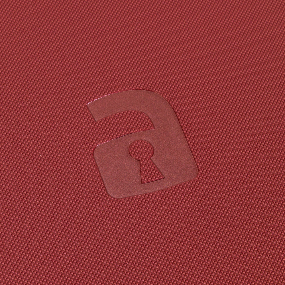 Vault X 4-Pocket Exo-Tec® Zip Binder (Metallic Red)