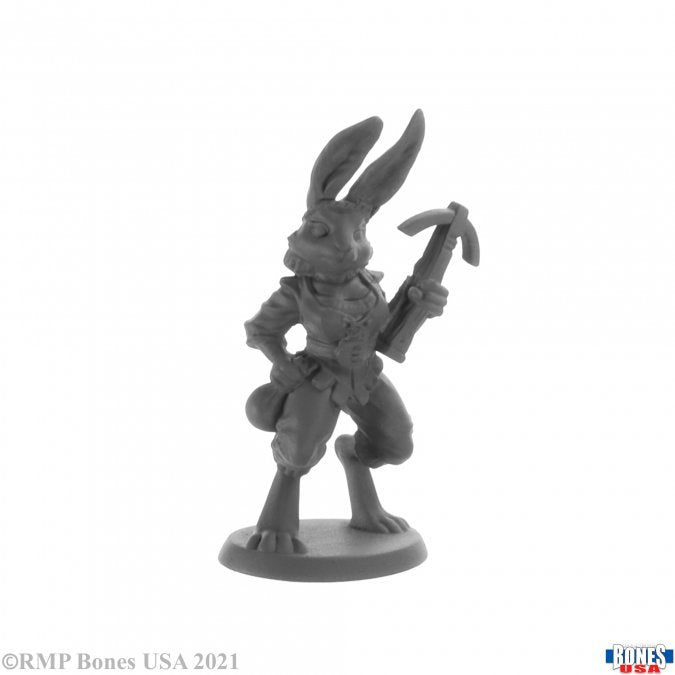 Reaper 30012: Enrieth, Female Harefolk Rogue Bones USA Reaper Legends