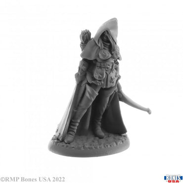Reaper 30075: Huntress Bones USA Reaper Legends