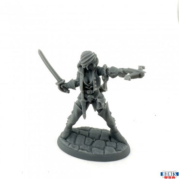 Reaper 30161: Damaris, Female Duskwarden Bones USA Reaper Legends