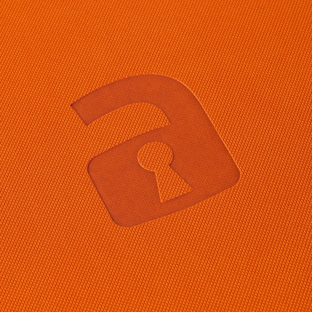 Vault X 12-Pocket Exo-Tec® Zip Binder (SV 3)