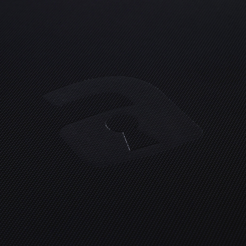 Vault X 9-Pocket Exo-Tec® Zip Binder (Signature Black)